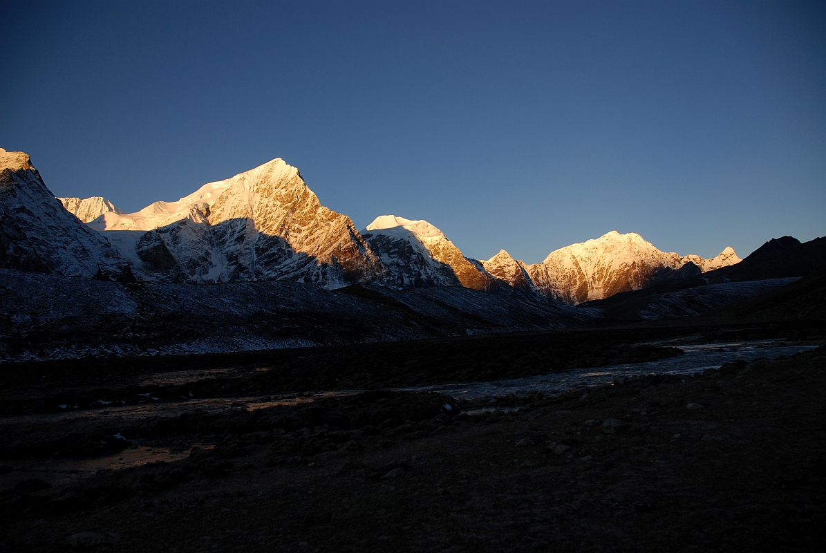 27 Madiya Peak Bhairab Takura, Eiger Peak, Gur Karpo Ri, Pemthang Karpo Ri, Triangle Sunrise From Valley Junction To Kong Tso Above Drakpochen Bhairab Takura Madiya Peak, Eiger Peak, Gur Karpo Ri, Pemthang Karpo Ri and Triangle shine at sunrise from the valley junction to Kong Tso above Drakpochen.